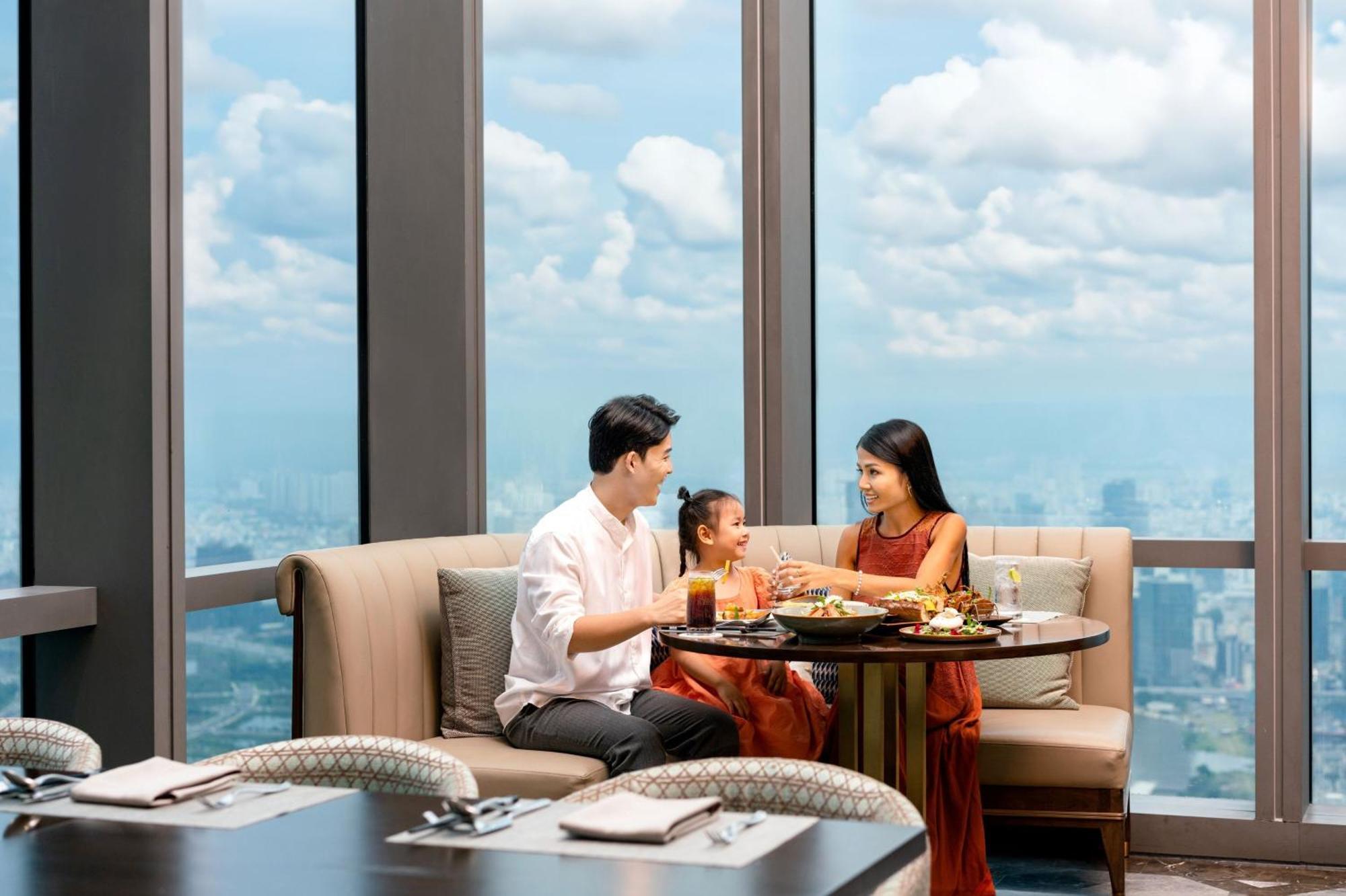 Khách sạn Vinpearl Landmark 81 Autograph Collection