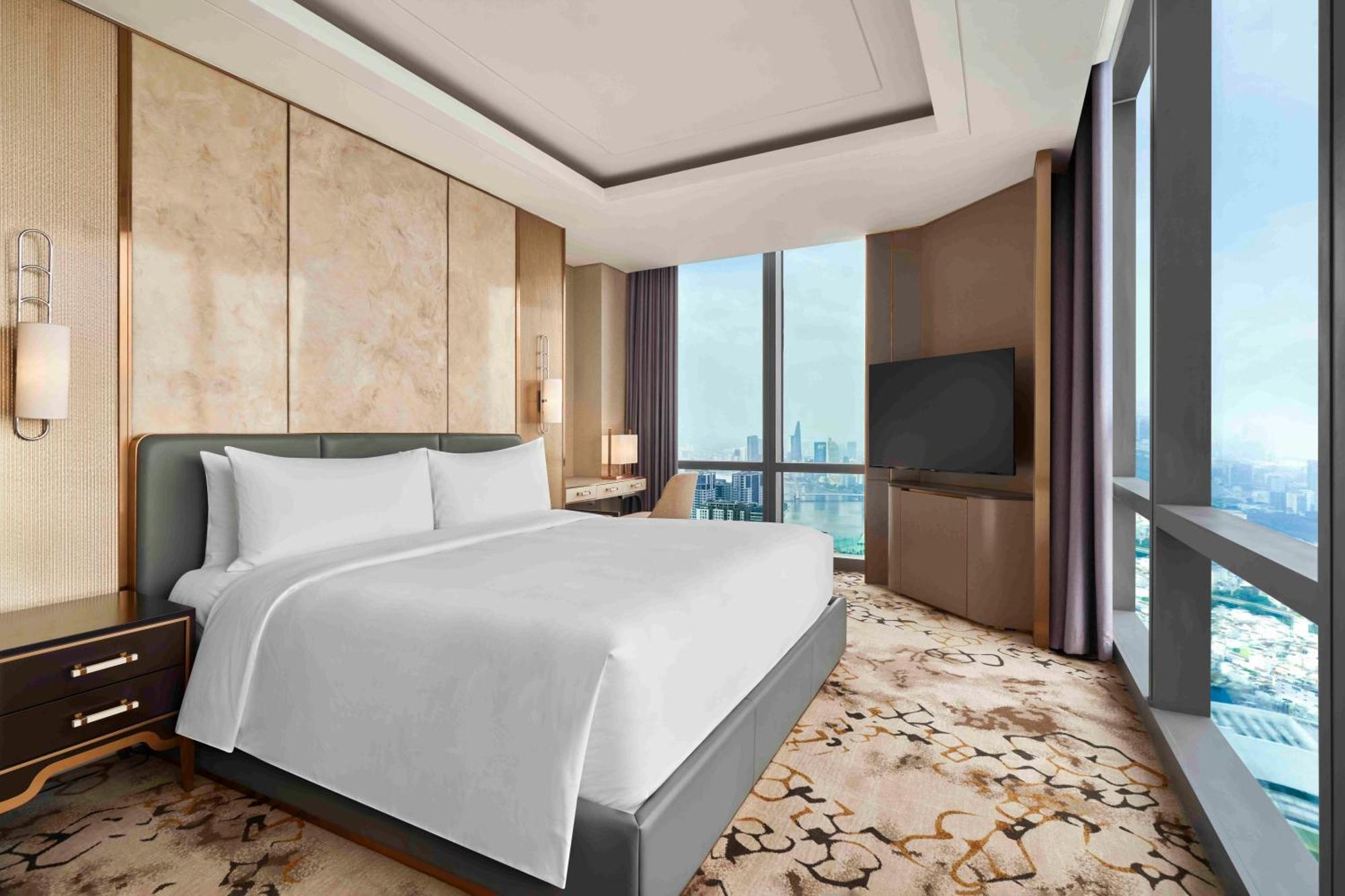 Vinpearl Landmark 81 Autograph Collection 5*