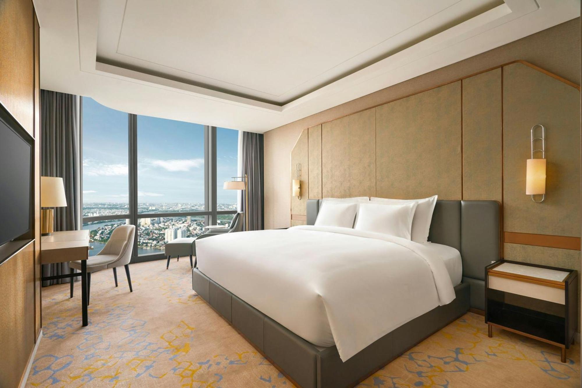 Vinpearl Landmark 81 Autograph Collection 5*
