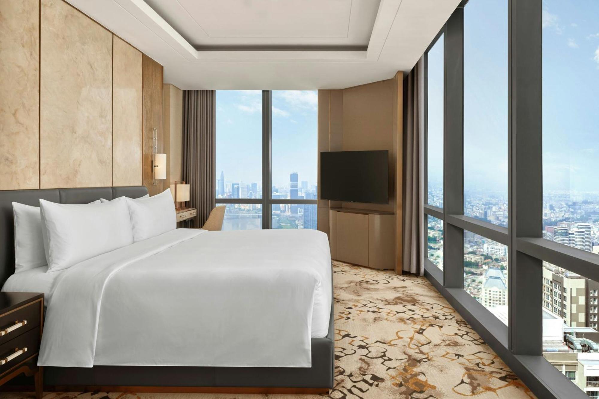 Vinpearl Landmark 81 Autograph Collection 5*