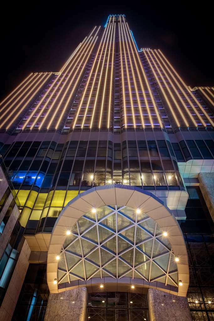 Vinpearl Landmark 81, Autograph Collection 5* Ho Chi Minh City