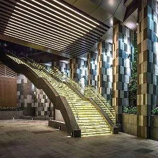 Vinpearl Landmark 81, Autograph Collection 